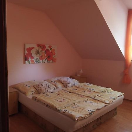 Penzion Rose Sturovo Exterior photo